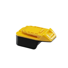 Charger l'image dans la galerie, Adaptateur de batterie Masterforce 20V vers DeWalt 20V
