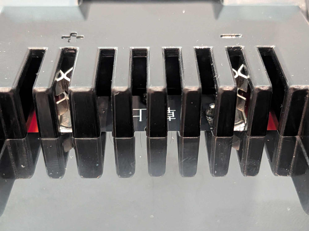 AEG 18V vers Hikoki 18V Adaptateur de batterie